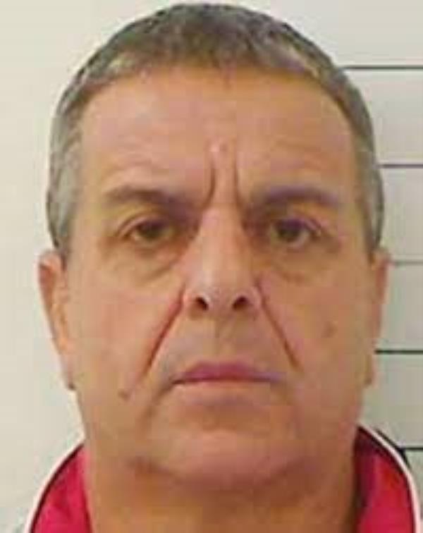 Cosenza. Arrestato il boss Francesco Patitucci: deve scontare l'ergastolo per due omicidi images Cosenza. Arrestato il boss Francesco Patitucci: deve scontare l'ergastolo per due omicidi