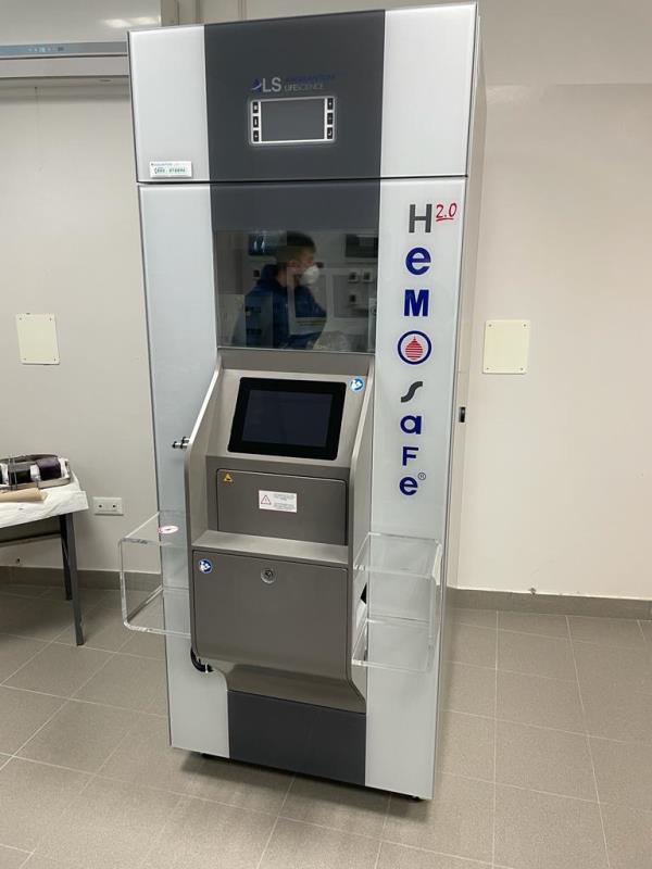 Ospedale di Soverato, l'Asp potenzia il Servizio Trasfusionale: installata Frigoemoteca computerizzata images Ospedale di Soverato, l'Asp potenzia il Servizio Trasfusionale: installata Frigoemoteca computerizzata
