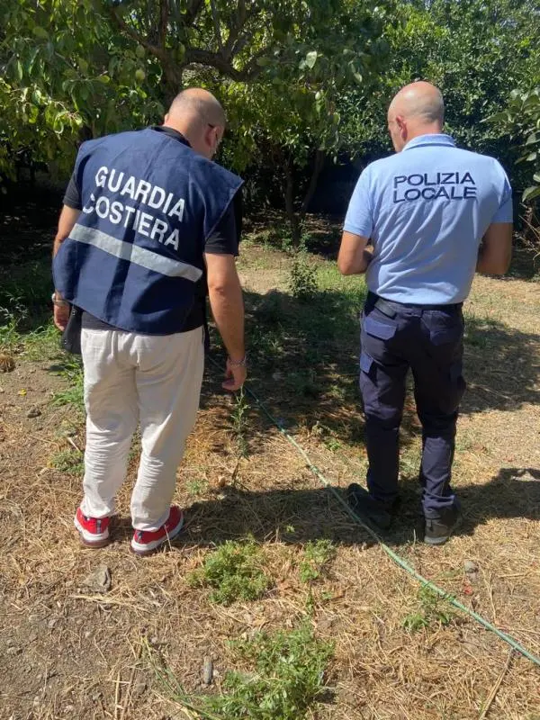 Catanzaro, scoperti altri quattro furti d'acqua images Catanzaro, scoperti altri quattro furti d'acqua