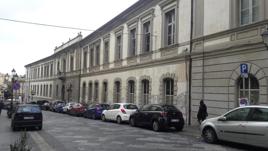 images Notte Piccante, Convitto Galluppi chiuso domani e sabato per motivi di sicurezza

