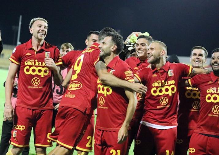 Serie C, Juve Stabia e Catanzaro in campo alle 14.30: le formazioni ufficiali images Serie C, Juve Stabia e Catanzaro in campo alle 14.30: le formazioni ufficiali