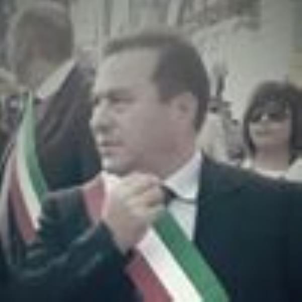 Coronavirus. Gualtieri (Protezione civile Angeli Blu): "Il sindaco di Amaroni devolverà la sua indennità per l'acquisto di mascherine" images Coronavirus. Gualtieri (Protezione civile Angeli Blu): "Il sindaco di Amaroni devolverà la sua indennità per l'acquisto di mascherine"