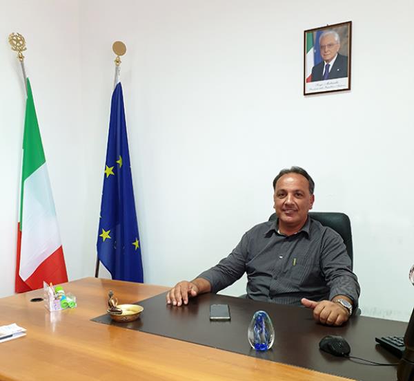 Stilo, in un immobile e su un terreno confiscati alla 'ndrangheta nascerà un Centro antiviolenza e un mandorleto sociale   images Stilo, in un immobile e su un terreno confiscati alla 'ndrangheta nascerà un Centro antiviolenza e un mandorleto sociale