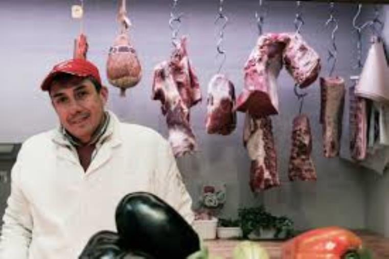 Covid. Riapre la macelleria Raione a Catanzaro: quarantena finita e tamponi negativi per tutti images Covid. Riapre la macelleria Raione a Catanzaro: quarantena finita e tamponi negativi per tutti