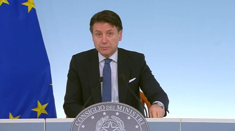 images Cappellacci (FI) attacca il premier Conte: "Sul Sud produce solo slide e conferenze stampa"