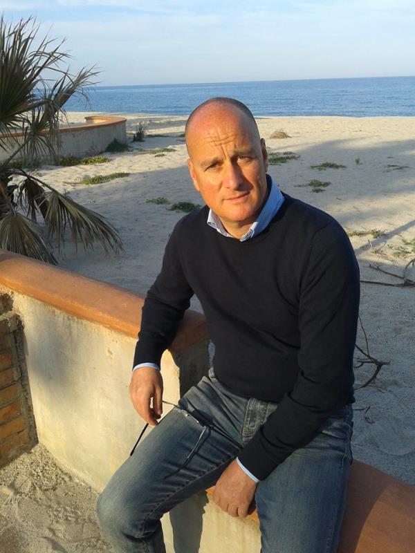 giuseppe_papaleo__sindaco_di_davoli.jpg