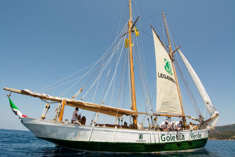 Goletta Verde arriva in Calabria: il programma dell'ottava tappa a Crotone
 images Goletta Verde arriva in Calabria: il programma dell'ottava tappa a Crotone