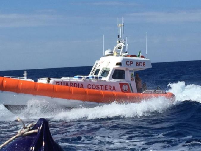 images Giallo su una barca a vela partita il 10 settembre da Vibo e sparita nel nulla