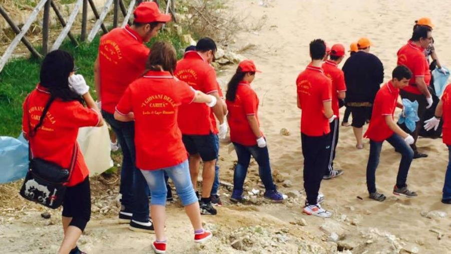 L'esperienza de "I giovani della carità ODV" ad Isola Capo Rizzuto in onda su Radio Vaticana images L'esperienza de "I giovani della carità ODV" ad Isola Capo Rizzuto in onda su Radio Vaticana