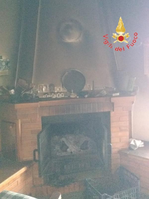 Muore bruciato nella cucina della sua casa a Motta Santa Lucia  images Muore bruciato nella cucina della sua casa a Motta Santa Lucia