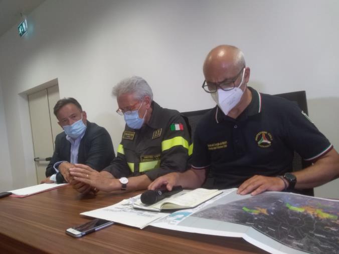 images Lunedì mattina una squadra di operai di Calabria Verde comincerà con la pulizia dell’ingresso del Parco Li Comuni
