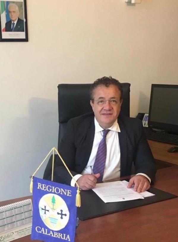 images Riapre l'Ufficio periferico INPS di Caulonia. Anastasi (Io resto in Calabria): "Felici del risultato raggiunto"