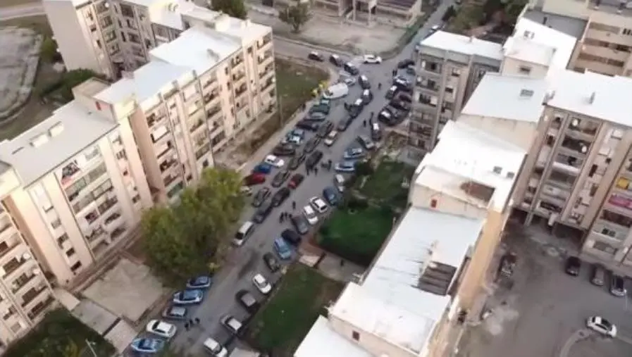 images Operazione nel quartiere Aranceto, il bilancio: 282 persone identificate
