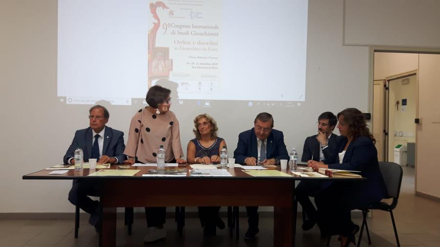 Trasporti, mercoledì sciopero generale. Giovedì aerei a terra images Trasporti, mercoledì sciopero generale. Giovedì aerei a terra