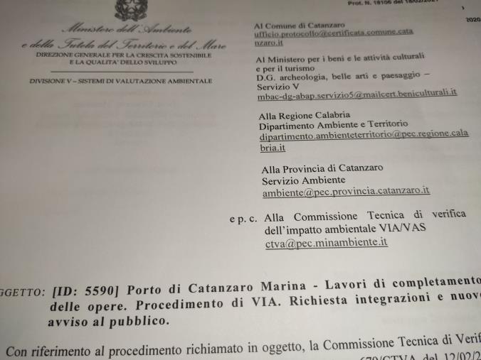images Porto di Catanzaro. A che punto siamo: dalla pianta marina agli studi su aria e rumore, le richieste del ministero per l'autorizzazione 