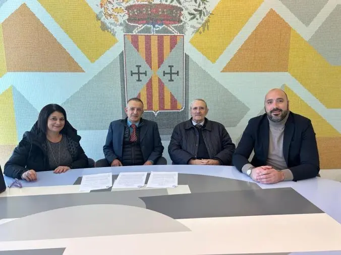 Catanzaro, incontro tra Provincia e Penitenziario "Caridi": siglato l'accordo per  l’impiego di detenuti in lavori di pubblica utilità images Catanzaro, incontro tra Provincia e Penitenziario "Caridi": siglato l'accordo per  l’impiego di detenuti in lavori di pubblica utilità