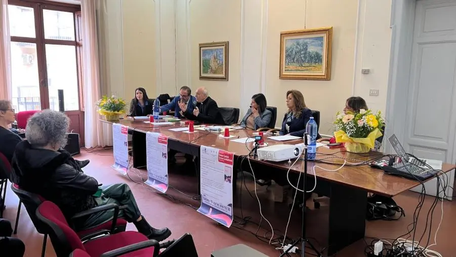 images "Donne custodi, donne combattenti", a Chiaravalle la presentazione del libro di Marisa Manzini