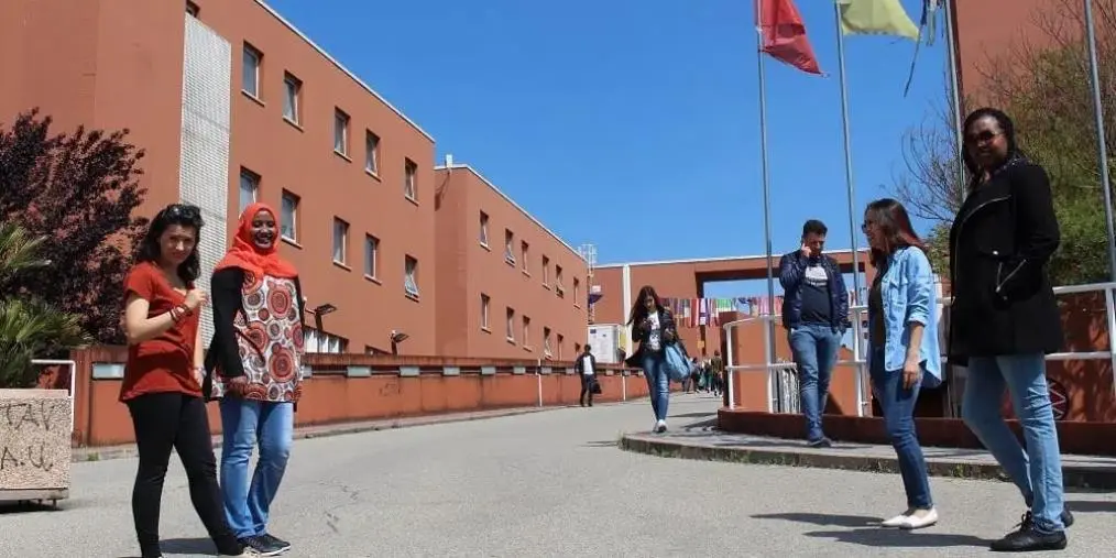 images All'Unical 120 medici cubani a lezione di italiano 