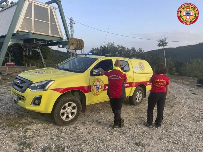 images Tre turisti si perdono durante un'escursione nel Parco dell'Aspromonte: trovati con l'sms locator 