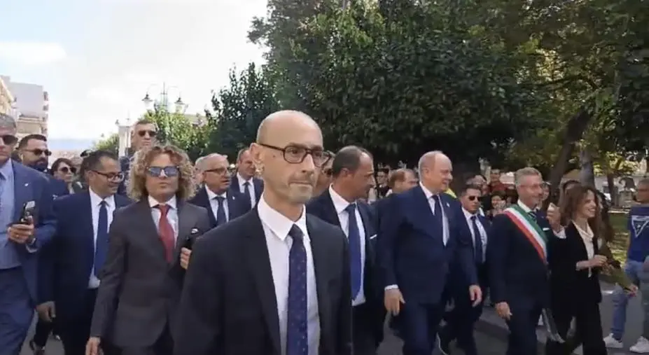 images Il principe Alberto di Monaco in visita a Taurianova