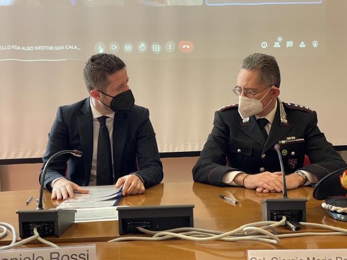 Legalità, accordo tra Camera di Commercio di Catanzaro e Carabinieri Forestali per l’utilizzo dell’app Fda Smart images Legalità, accordo tra Camera di Commercio di Catanzaro e Carabinieri Forestali per l’utilizzo dell’app Fda Smart