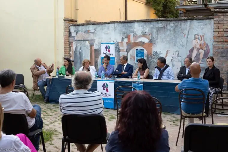 images Archeocinema, convegno a Tiriolo per la presentazione del "Premio Elmo dei Bretti"