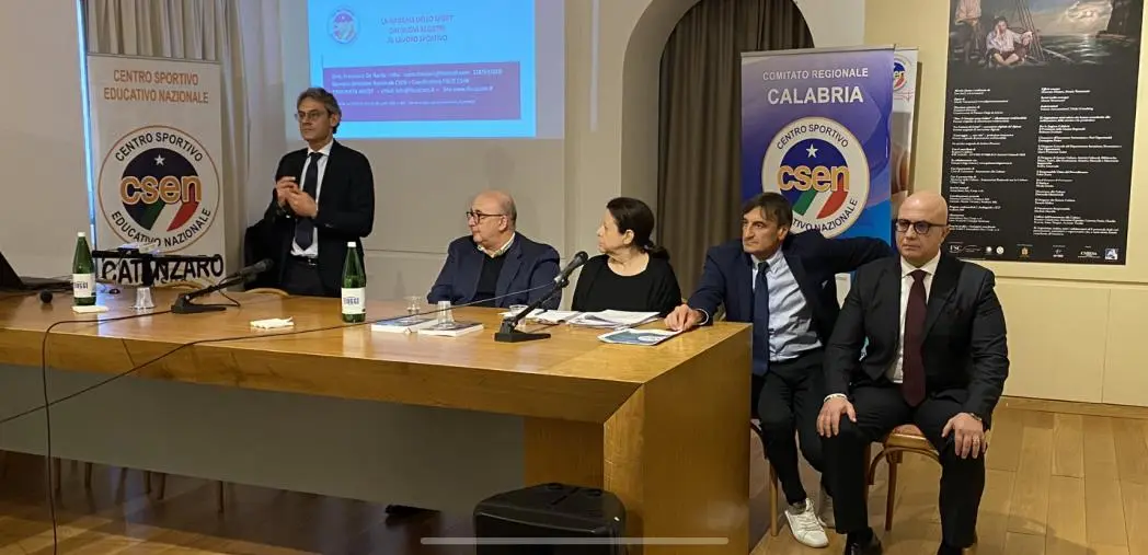Riforma dello Sport e lavoro sportivo: focus a Catanzaro su diritti, doveri e adempimenti necessari
images Riforma dello Sport e lavoro sportivo: focus a Catanzaro su diritti, doveri e adempimenti necessari