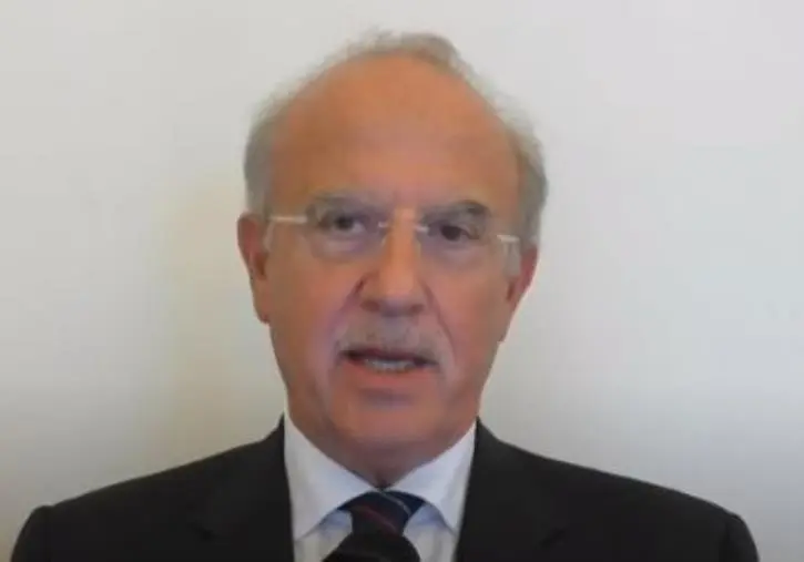 Quattrone replica a Talerico: "A chi giova questa polemica che butta ombre sull’Università di Catanzaro?" images Quattrone replica a Talerico: "A chi giova questa polemica che butta ombre sull’Università di Catanzaro?"