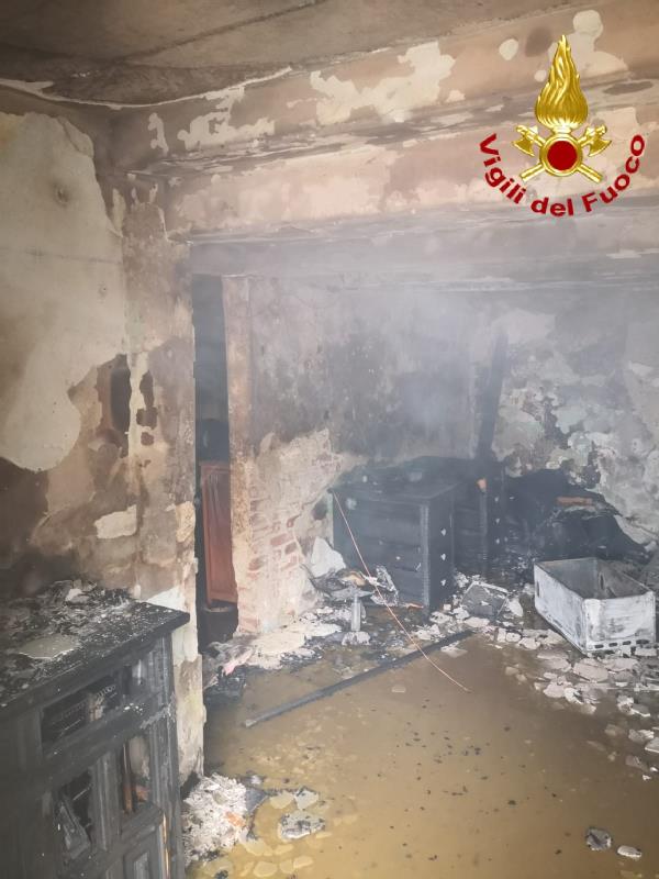 images Cotronei, arrestato per danneggiamento dopo aver appiccato un incendio 