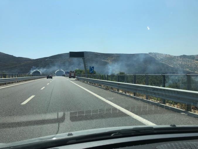 images A2, veicolo in avaria nella galleria a Laino Borgo  