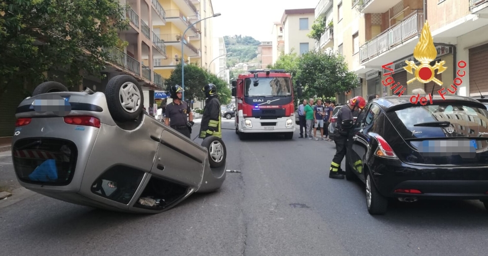 images Assenteismo al Comune di San Giovanni in Fiore, in 15 nei guai