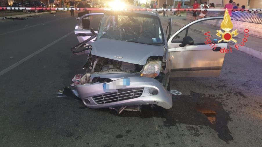 images Mirto Crosia, incidente con due auto: i feriti trasportati in ospedale