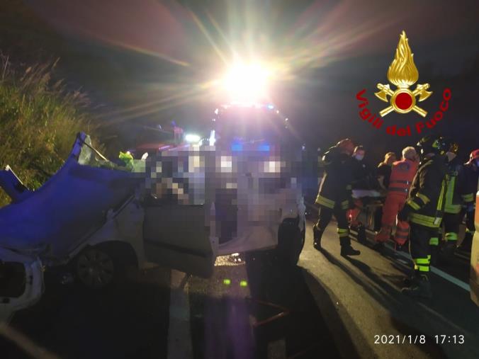 Tragedia a San Nicola Arcella: muore una ragazza in un incidente, feriti i tre compagni  images Tragedia a San Nicola Arcella: muore una ragazza in un incidente, feriti i tre compagni