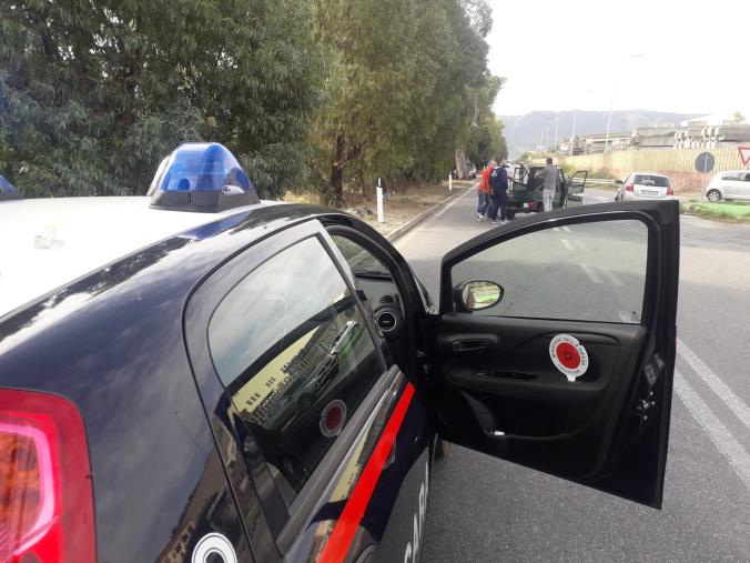 images Sersale ha il suo  campo in erba sintetica  (VIDEO)