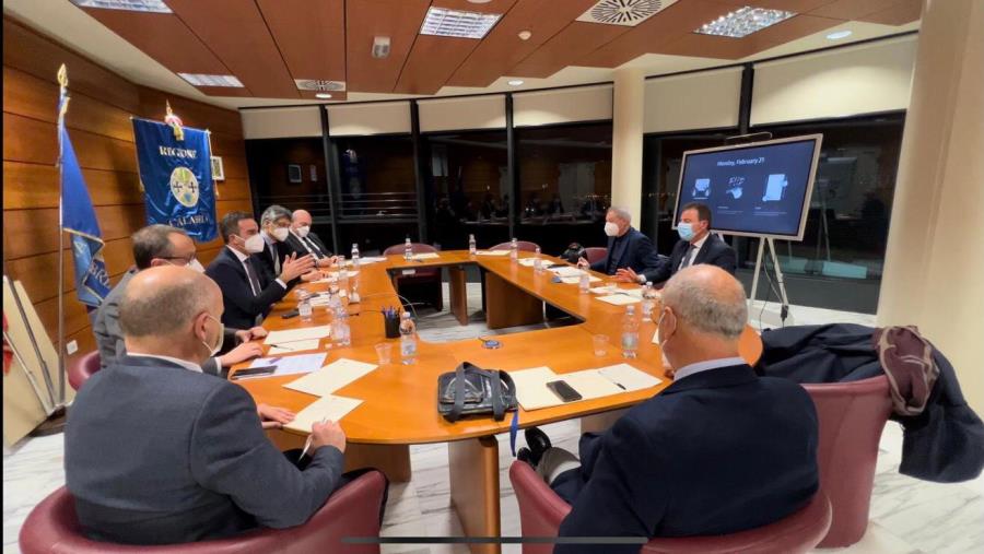 I sindacati dopo l'incontro con Occhiuto: "Utile per fare il punto sulla 'Vertenza Calabria'" images I sindacati dopo l'incontro con Occhiuto: "Utile per fare il punto sulla 'Vertenza Calabria'"