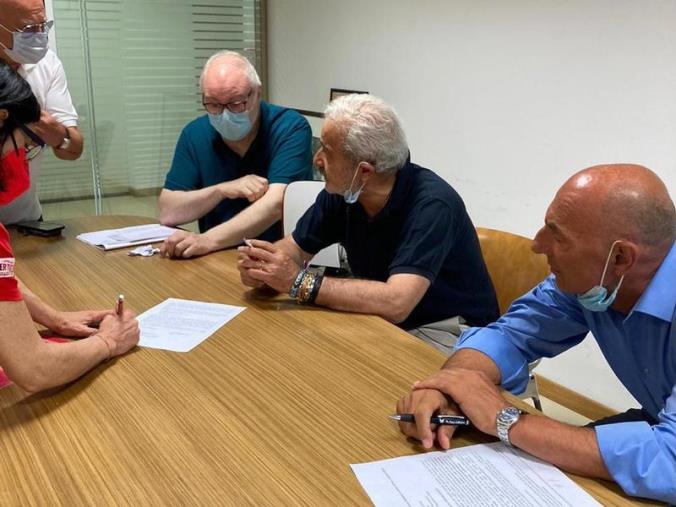 images Indennità Covid agli eroi. Stipulato un nuovo accordo fra Longo e alcuni sindacati 