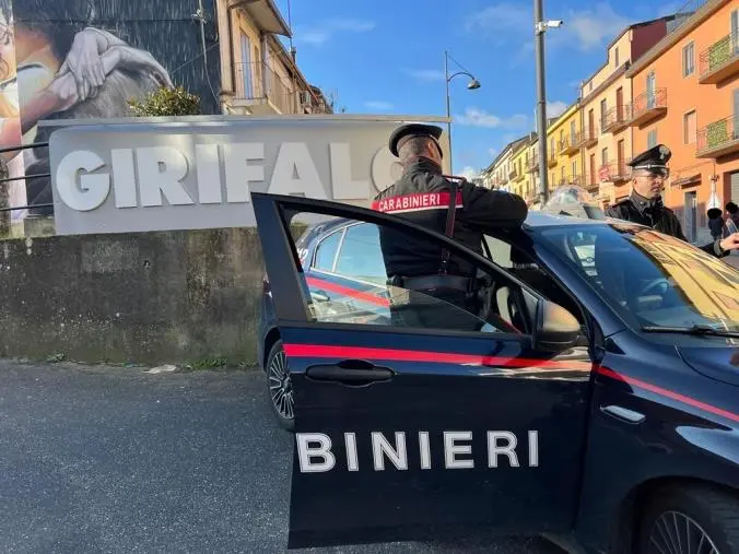 Nascondeva droga e proiettili a Girifalco: arrestato in flagranza un 25enne images Nascondeva droga e proiettili a Girifalco: arrestato in flagranza un 25enne