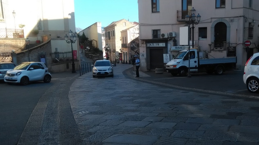 Inversione senso di marcia nel centro di Catanzaro, frizioni nella maggioranza: c'è chi 'minaccia' un atto d'indirizzo in Consiglio