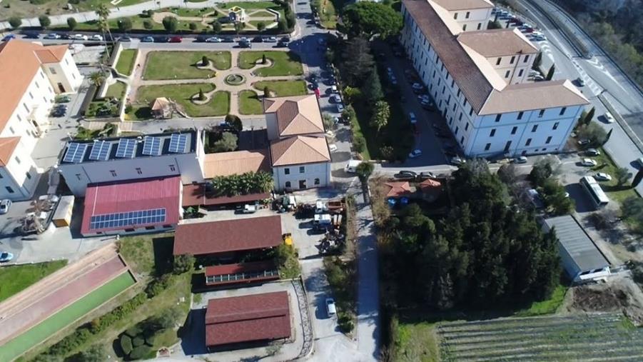 L'Istituto tecnico agrario di Catanzaro svela i suoi "tesori": appuntamento il 14 e il 19 gennaio con gli "Open day" images L'Istituto tecnico agrario di Catanzaro svela i suoi "tesori": appuntamento il 14 e il 19 gennaio con gli "Open day"