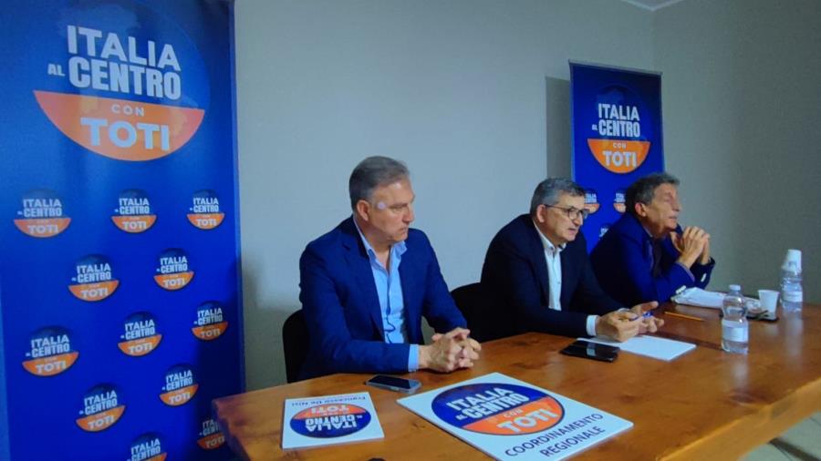 “Italia al centro”, prima direzione regionale in Calabria: "Vogliamo essere protagonisti" images “Italia al centro”, prima direzione regionale in Calabria: "Vogliamo essere protagonisti"