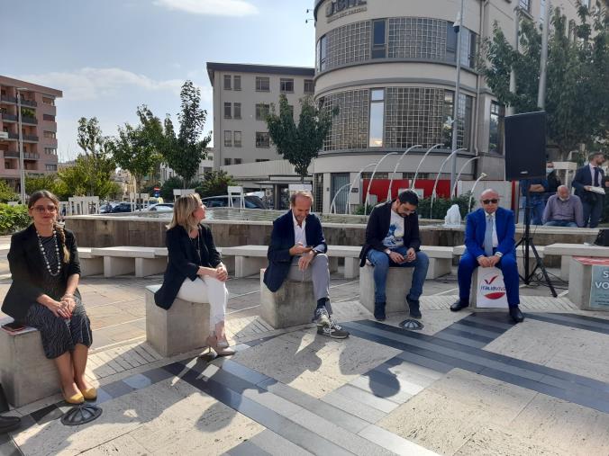 Catanzaro. Con "Si voto" Italia Viva e Psi spingono verso una scuola di formazione politica per arginare il populismo  images Catanzaro. Con "Si voto" Italia Viva e Psi spingono verso una scuola di formazione politica per arginare il populismo