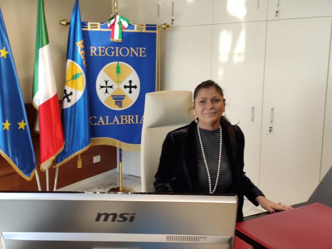 images L'editoriale. La bacchetta magica e i politici alla finestra in attesa della chiamata per la Giunta regionale