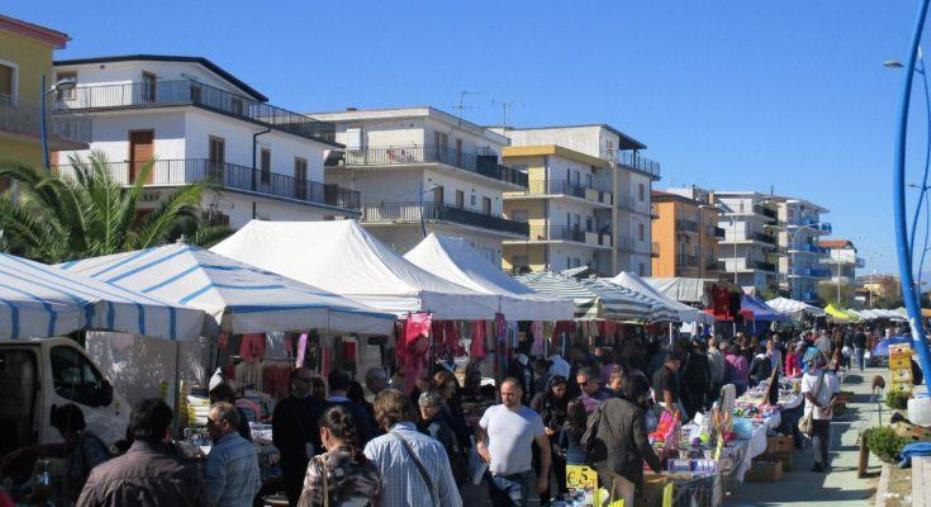 Sabato 2 e domenica 3 maggio torna la tradizionale Fiera di Maggio nel borgo storico marinaro di Schiavonea  images Sabato 2 e domenica 3 maggio torna la tradizionale Fiera di Maggio nel borgo storico marinaro di Schiavonea
