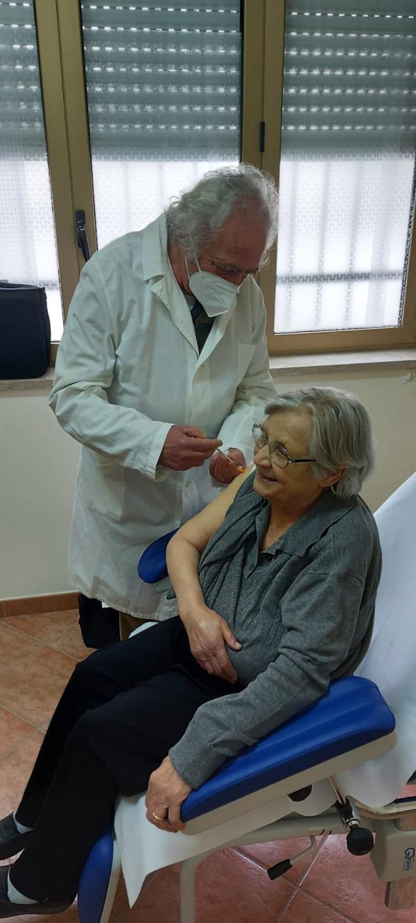 Iniziata la vaccinazione anticovid a Marcellinara images Iniziata la vaccinazione anticovid a Marcellinara