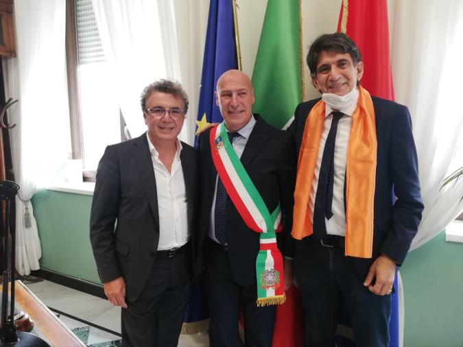 images Regione. Si muove il movimento anti-casta: Lino Polimeni candidato alla presidenza appoggiato da Tansi