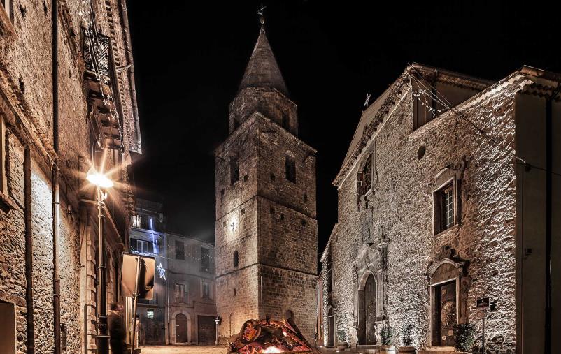 images Coronavirus. A Longobucco più di 60 positivi: il sindaco dispone la zona rossa