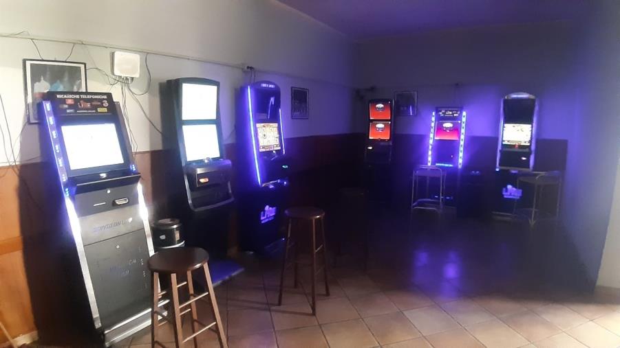 Gioco d'azzardo, ancora 6 sequestri di congegni elettronici a Isola Capo Rizzuto images Gioco d'azzardo, ancora 6 sequestri di congegni elettronici a Isola Capo Rizzuto