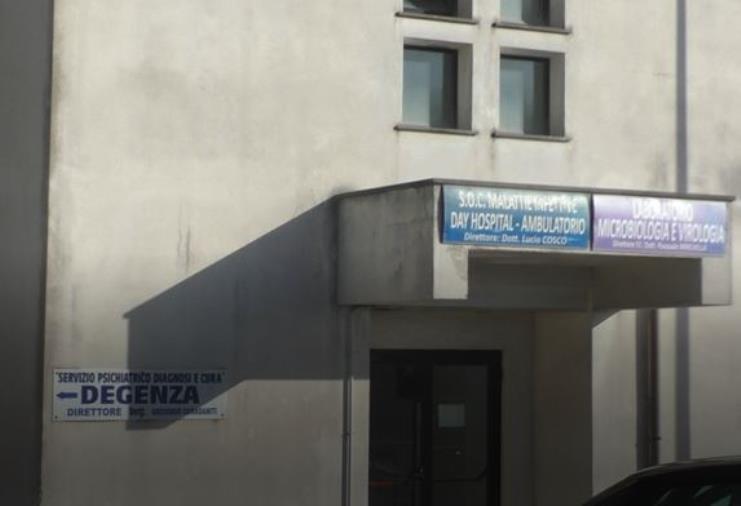 images Coronavirus. "I sei posti letto di Terapia Intensiva al 'Pugliese'? Pronti entro fine mese"