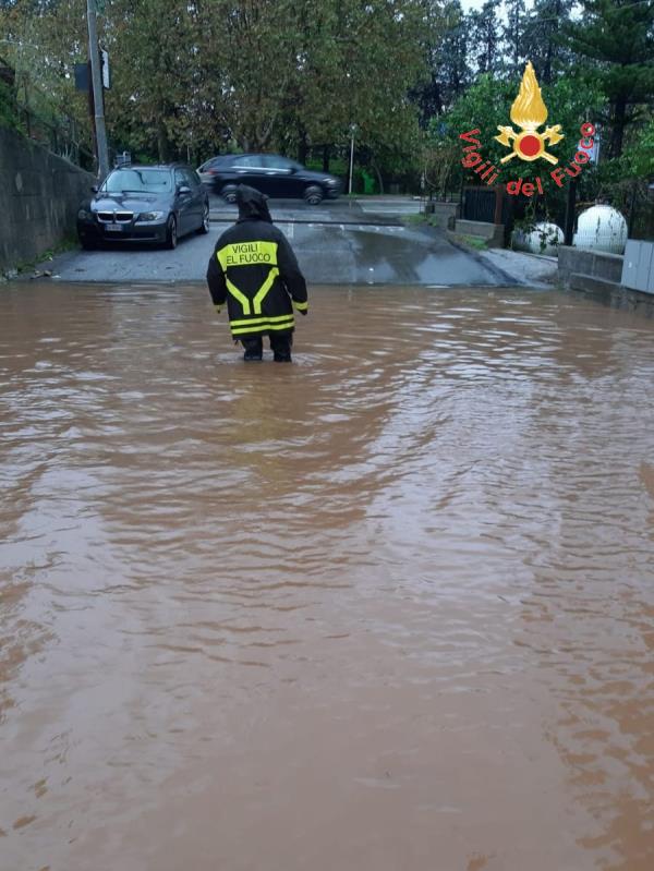 Maltempo nel Catanzaresi, i principali interventi coordinati dalla Prefettura 