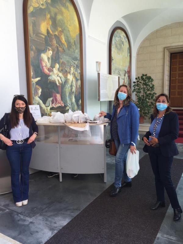 Con i muffin di Chiara e le cioccolate americane di Goodies, a Catanzaro la solidarietà è servita images Con i muffin di Chiara e le cioccolate americane di Goodies, a Catanzaro la solidarietà è servita